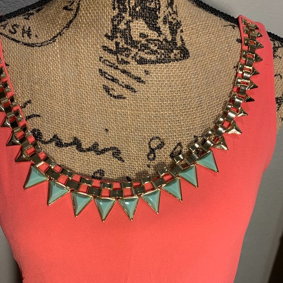 Ruffled Midi Dress - Picture 3 of 9